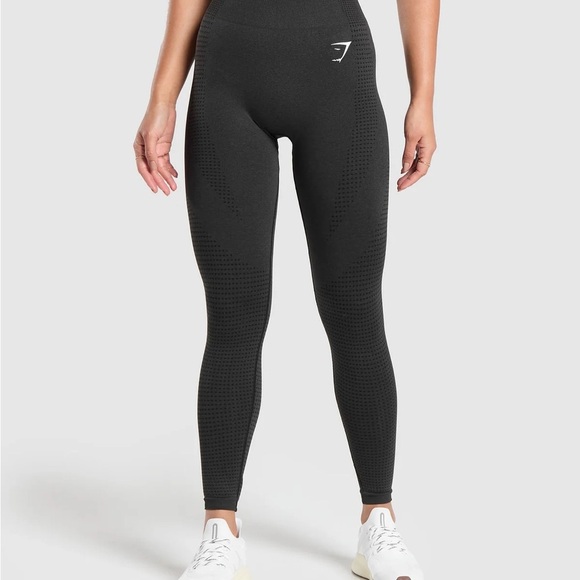 Gymshark Black High-Waisted Leggings - Picture 1 of 9